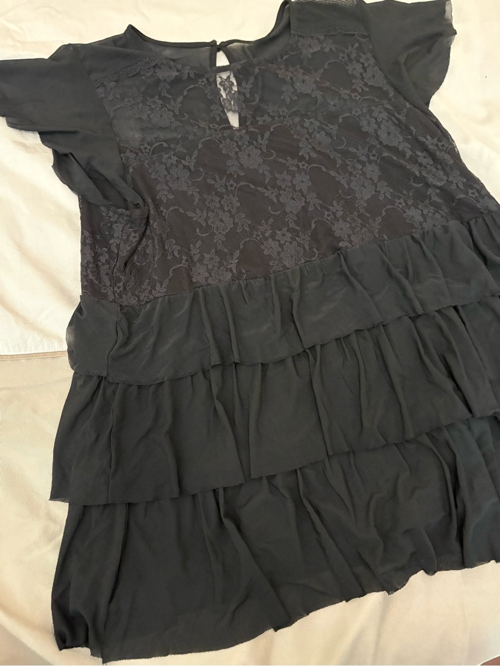 Torrid Black Lace Mesh Layered Top Flutter Cap Sleeve sz 2x - Picture 7 of 14